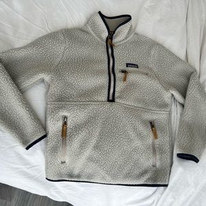 Patagonia Sherpa half zip sweater